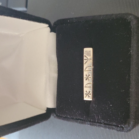 Square Viking Lettering 925 Sterling Silver Ring - Picture 7 of 7